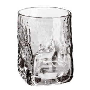 Whisky Tumbler im Rock-Look