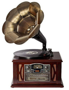 Herrenzimmer einrichten, Modernes Grammophon, Musikanlage, Retro-Look